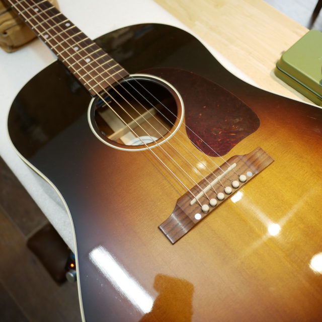 ピックガード製作 Gibson J-45 | Miura Guitar Repair Workshop