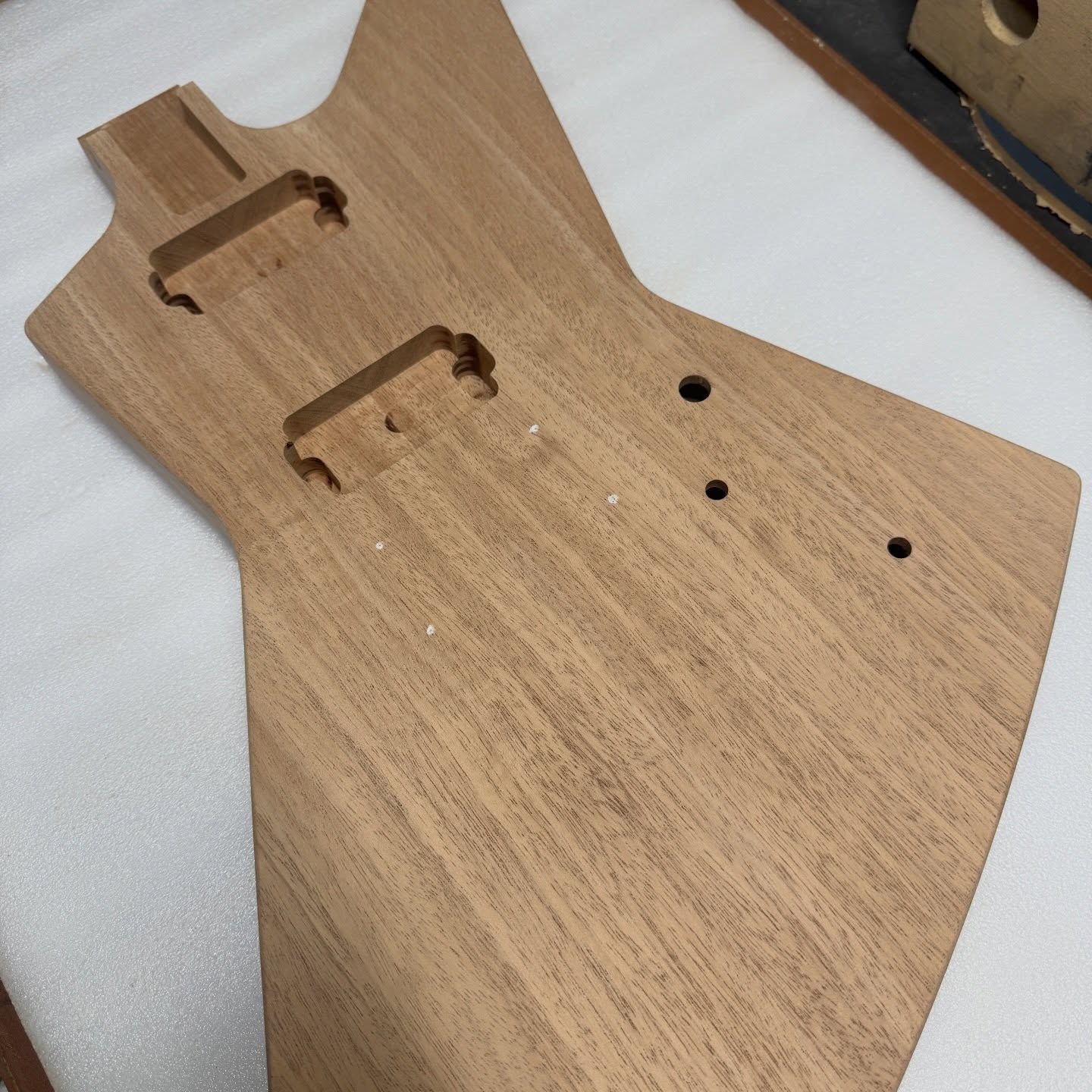 @miuraguitarworks on Instagram