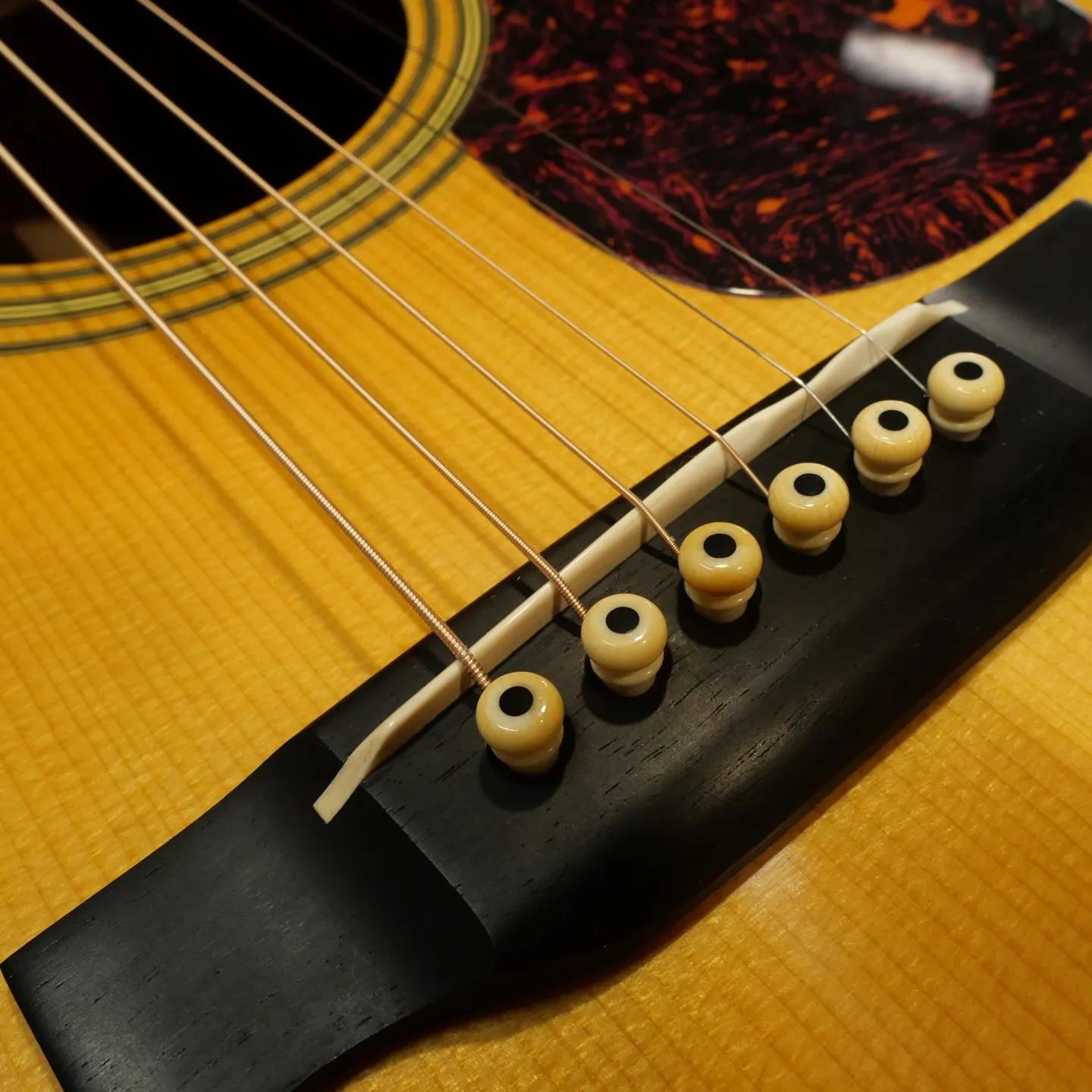 @miuraguitarworks on Instagram