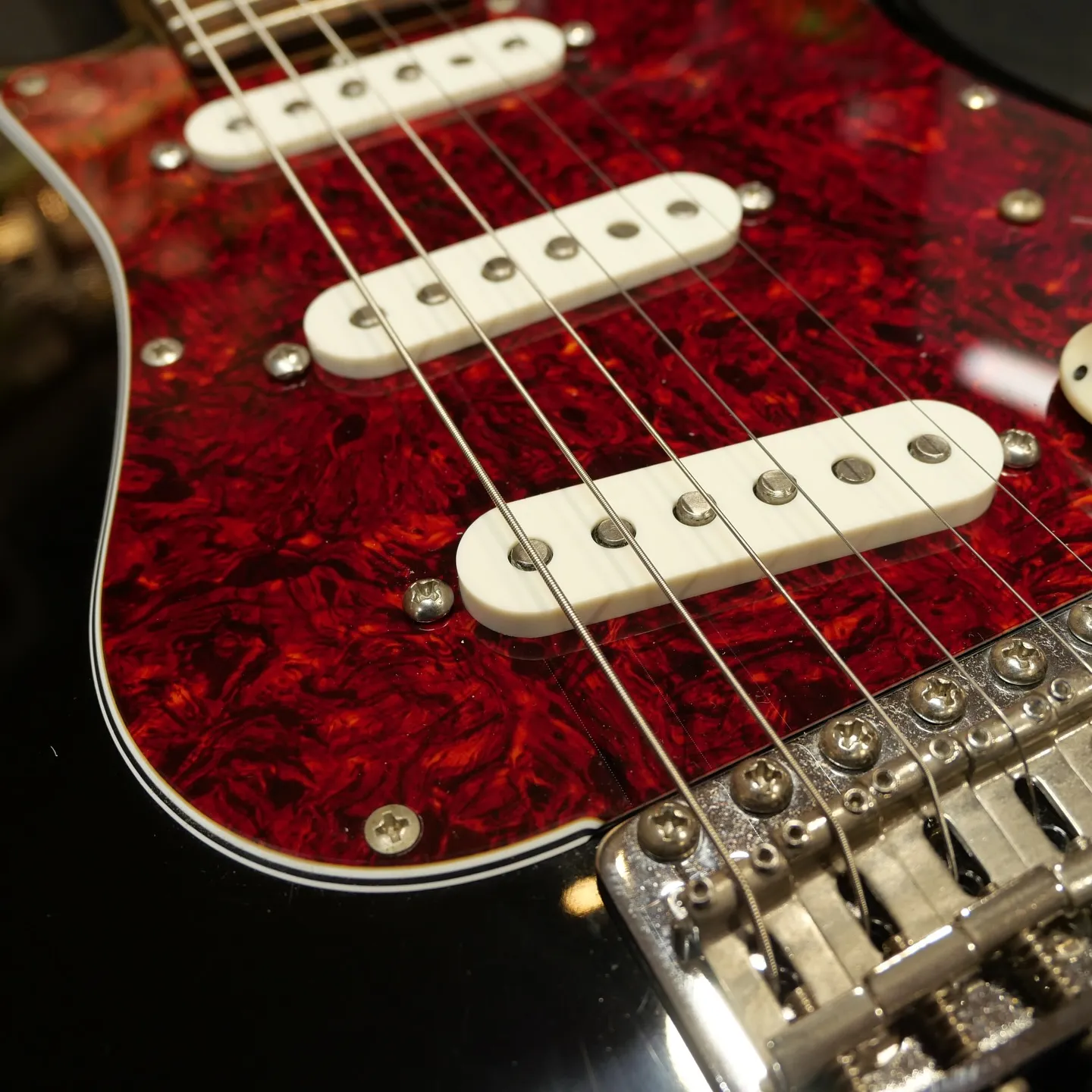 【極美品】ESP フォレスト ポジションマークLED仕様 LEDポジションマーク加工 ESP FOREST-STD - Miura Guitar Works