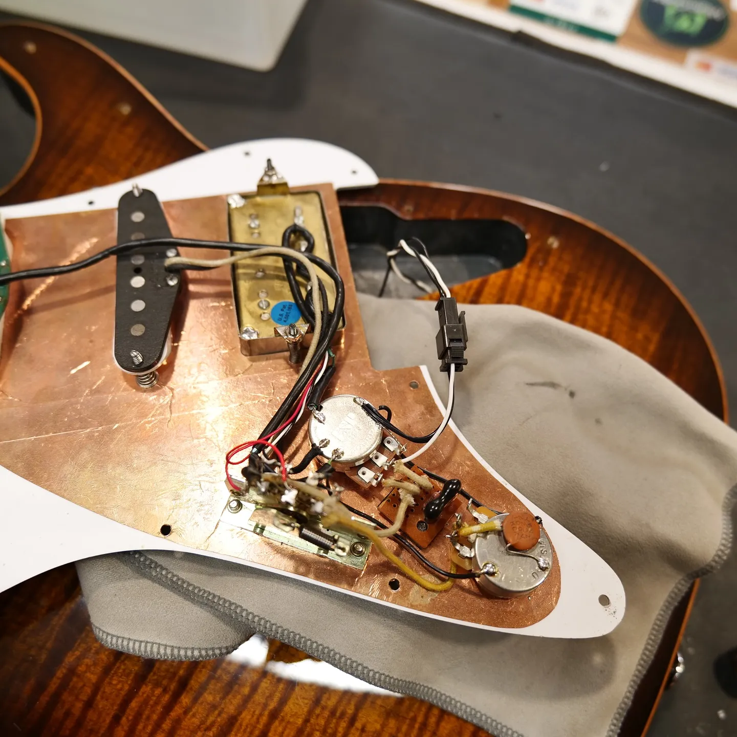 @miuraguitarworks on Instagram