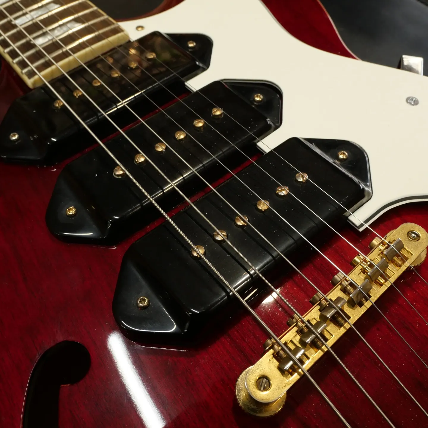 @miuraguitarworks on Instagram