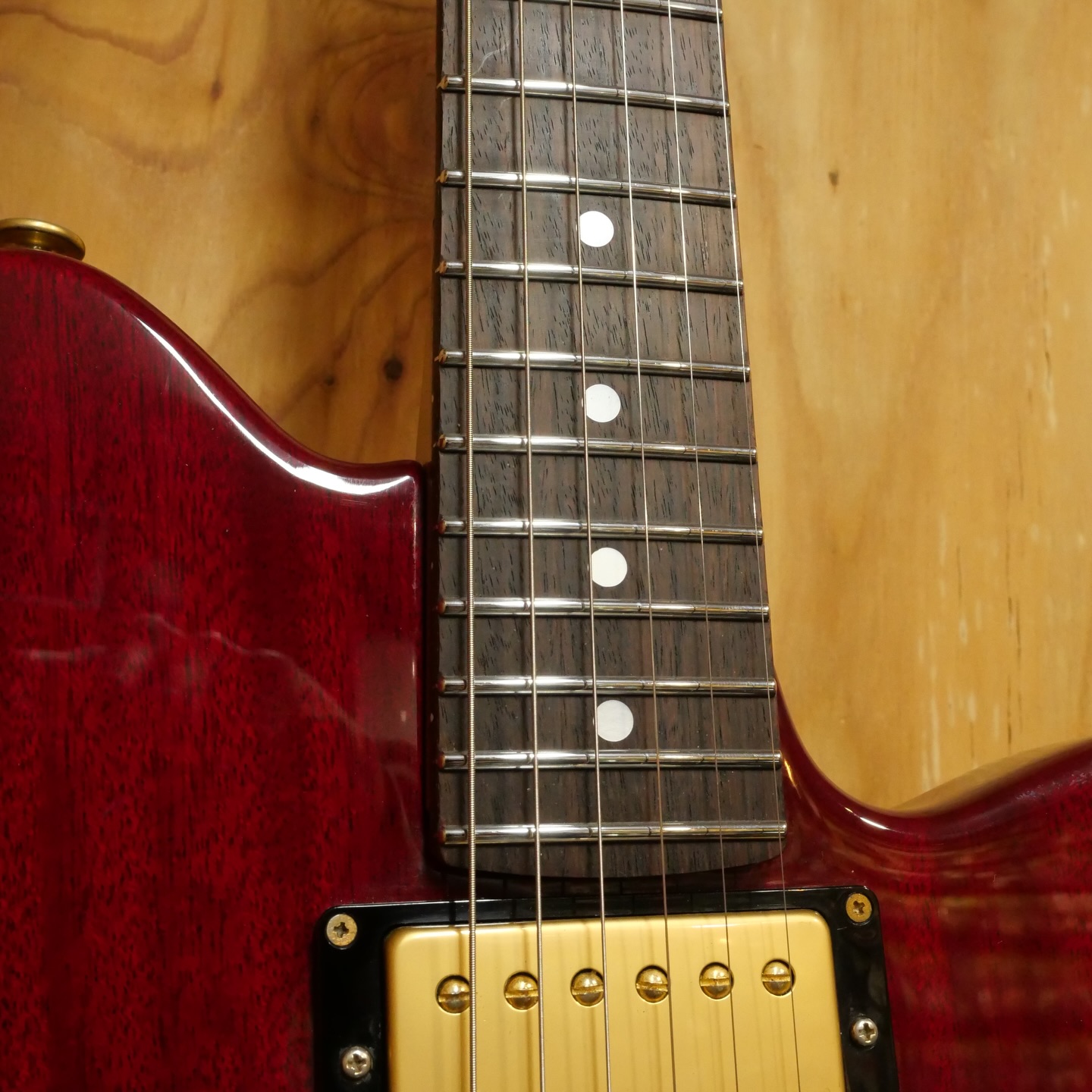 @miuraguitarworks on Instagram