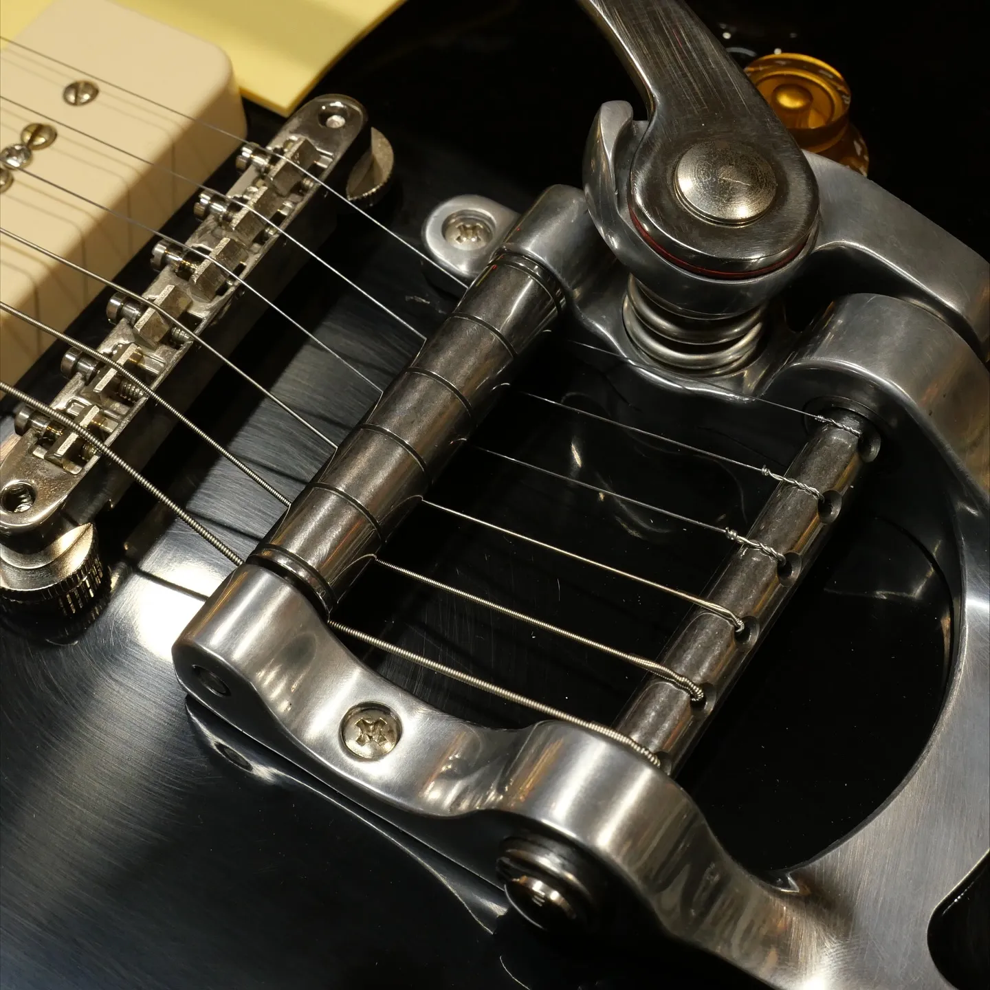 @miuraguitarworks on Instagram