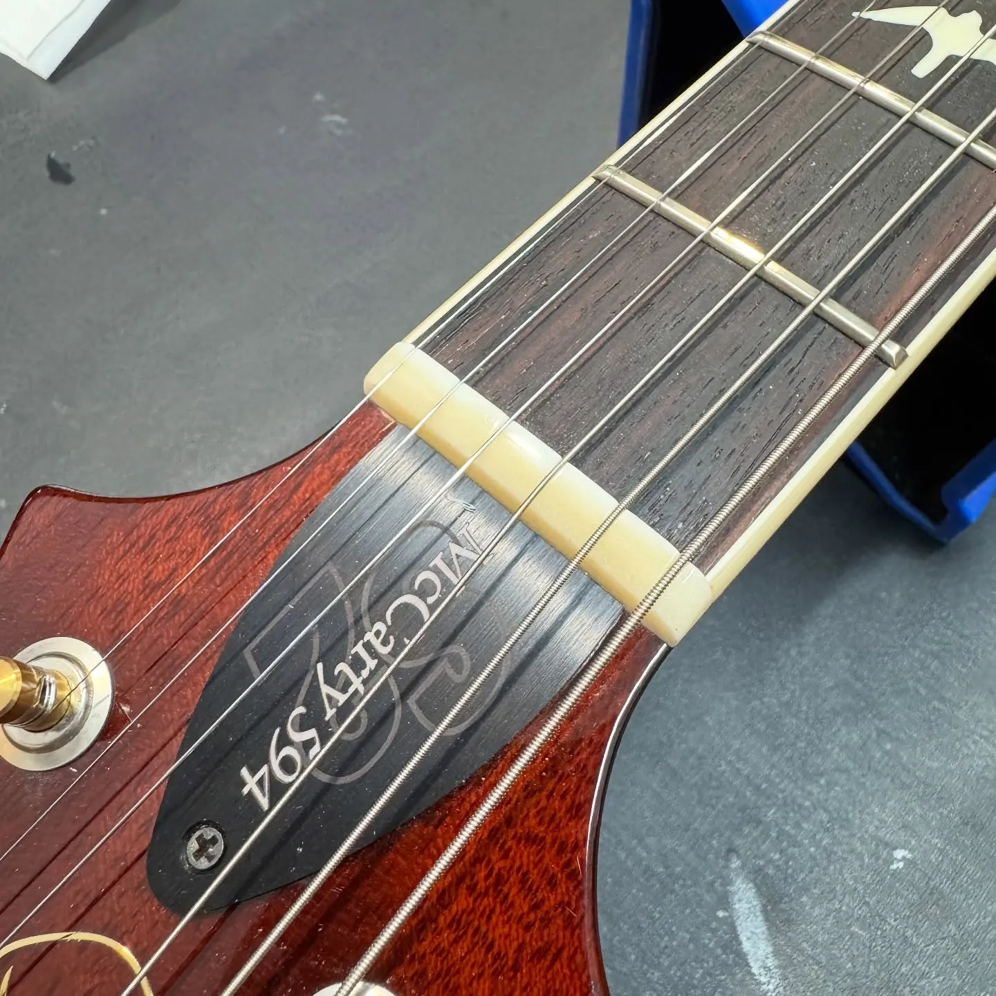 @miuraguitarworks on Instagram