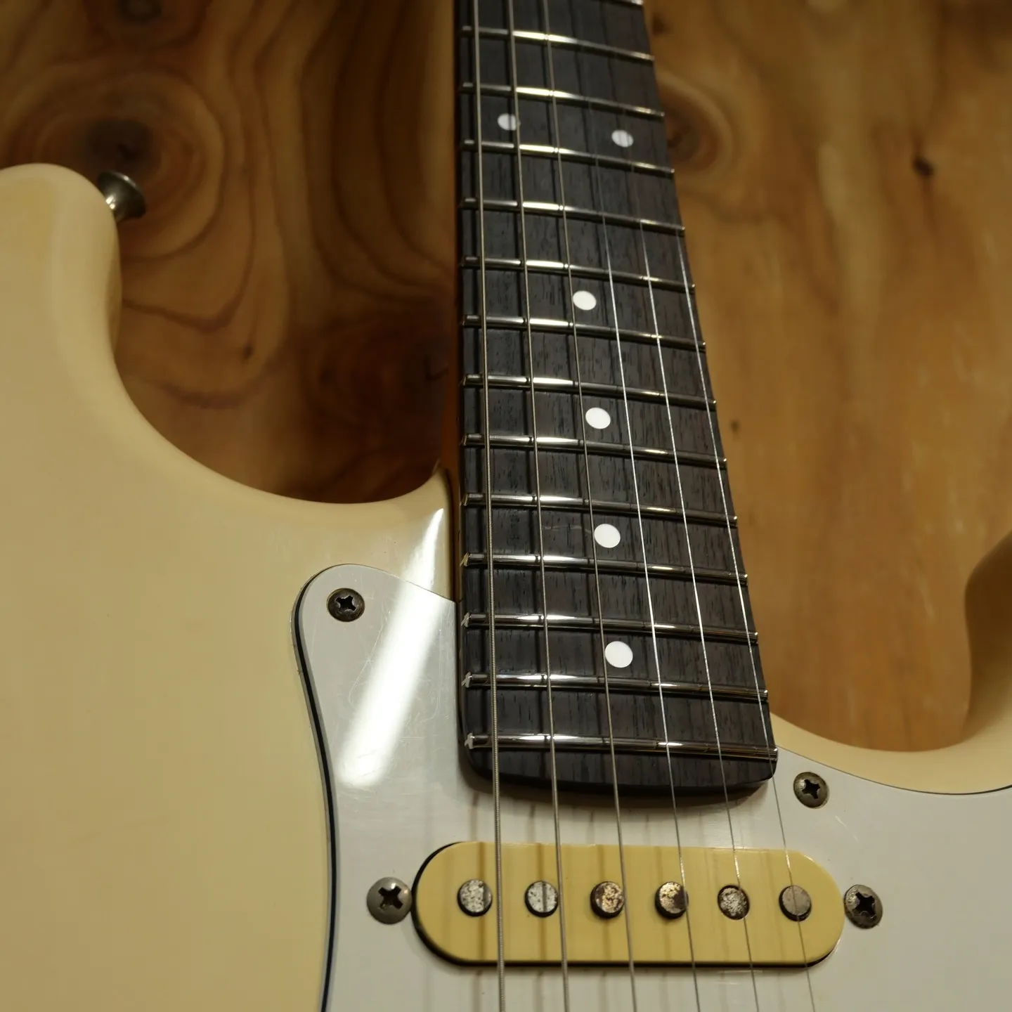 @miuraguitarworks on Instagram