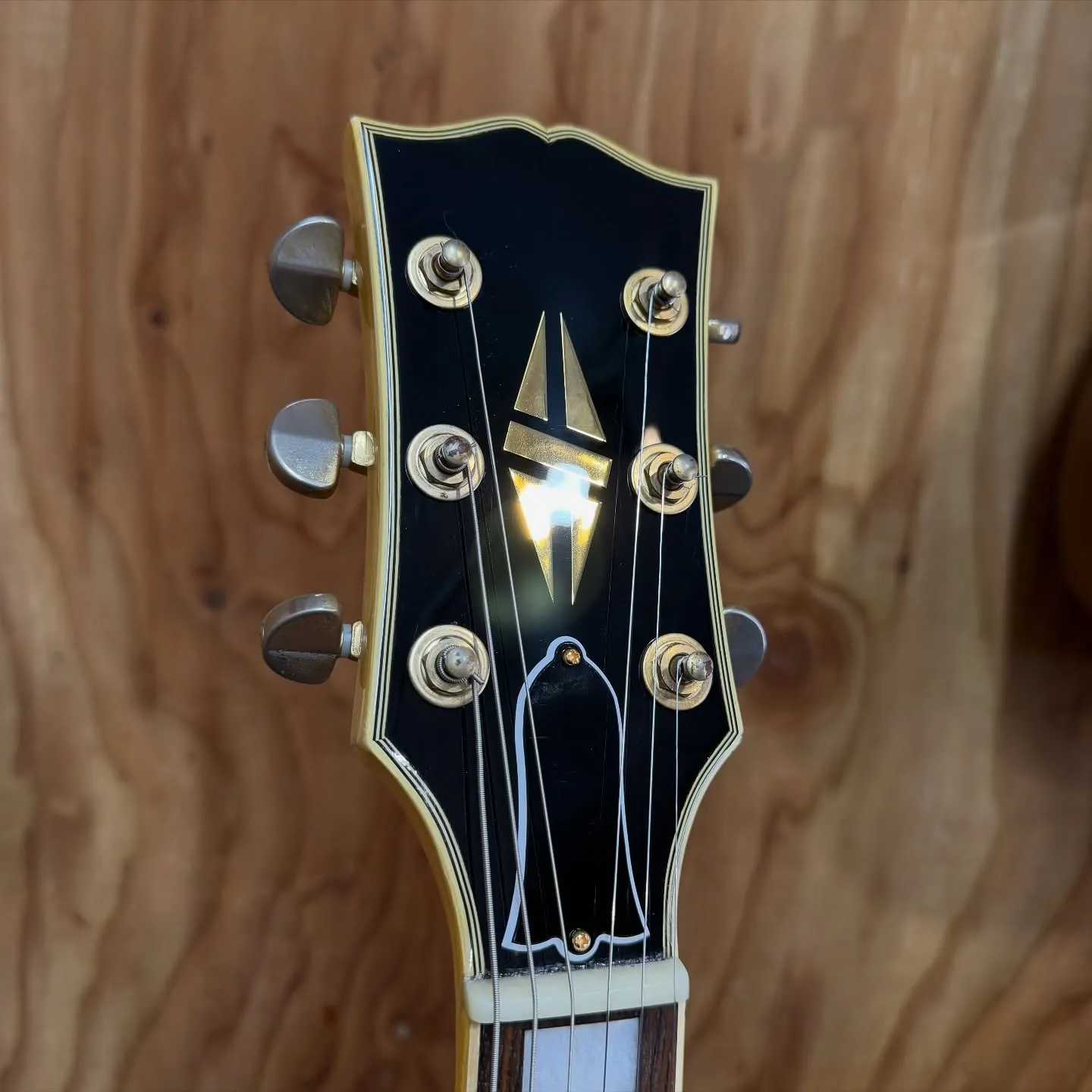 @miuraguitarworks on Instagram