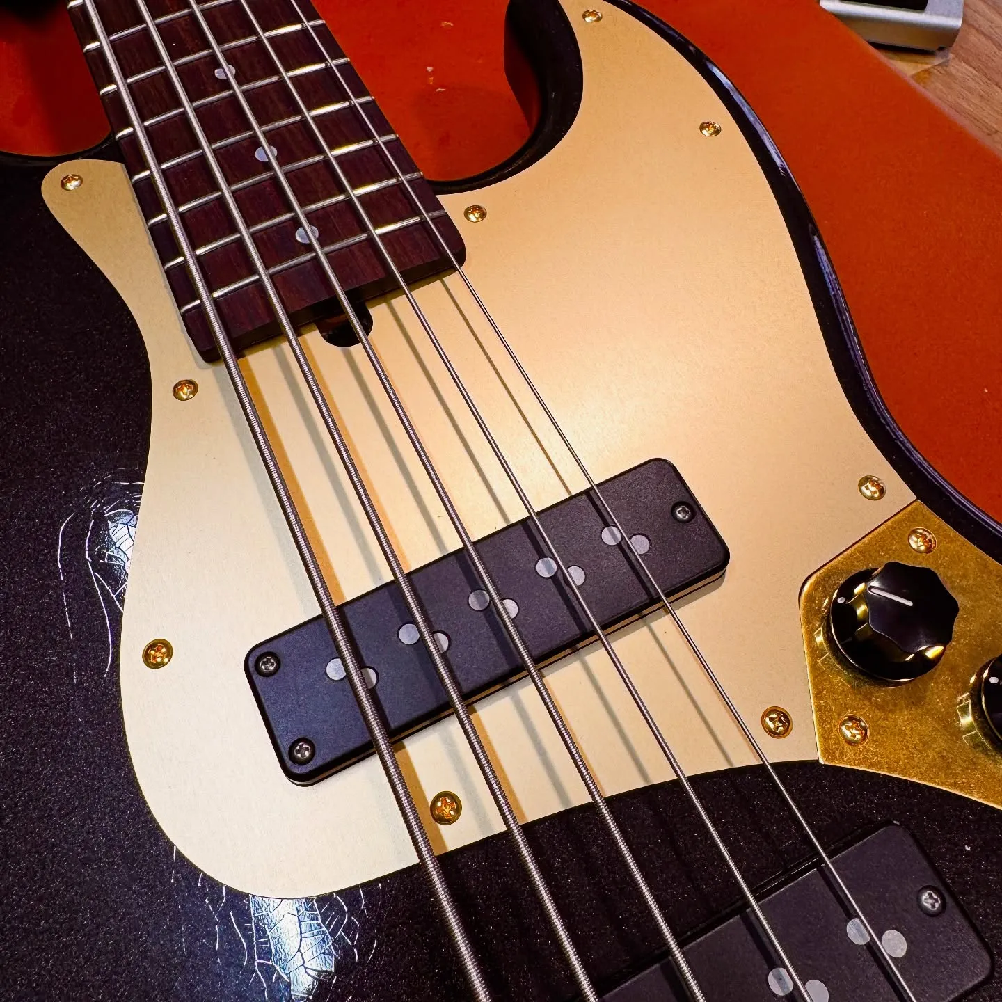 @miuraguitarworks on Instagram