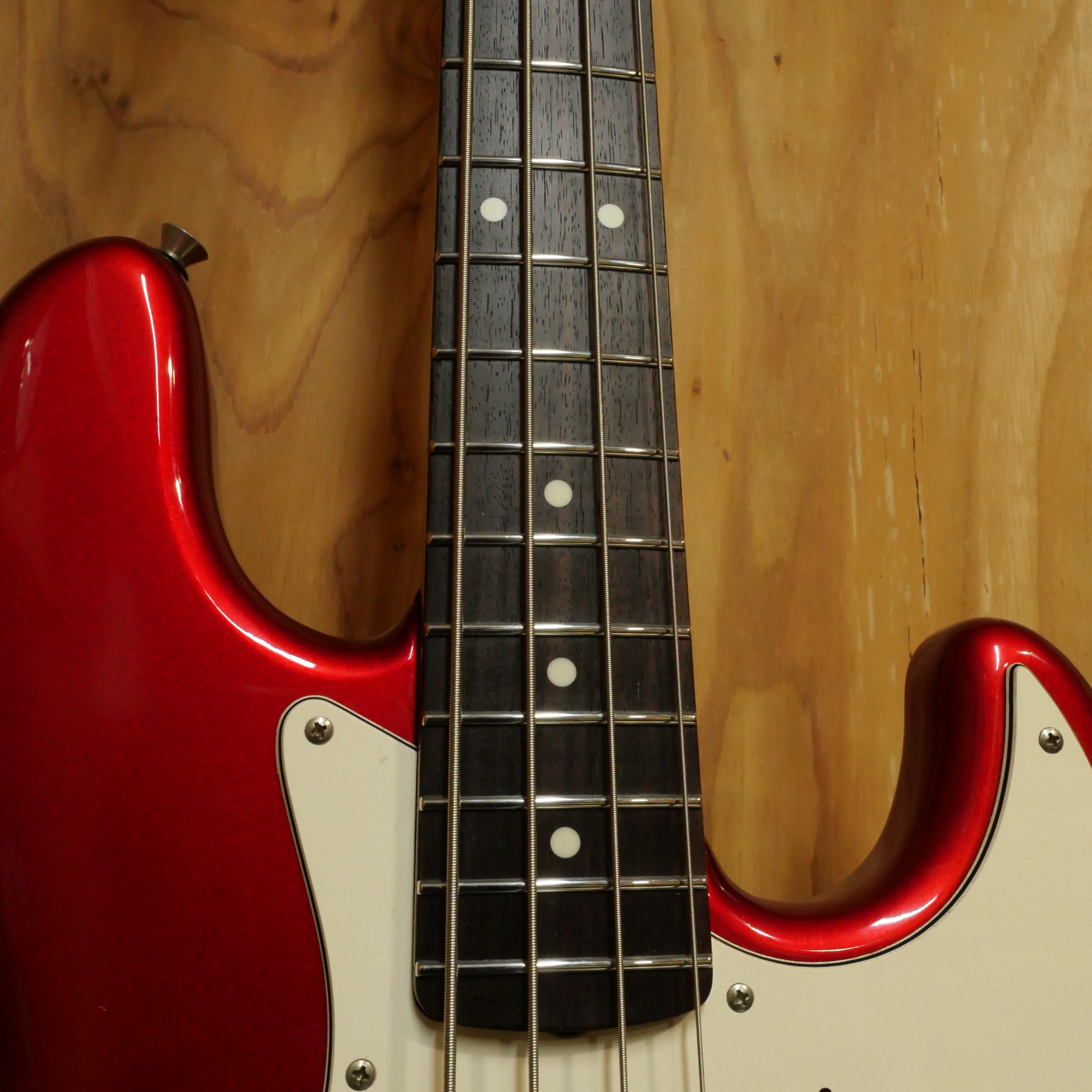 @miuraguitarworks on Instagram
