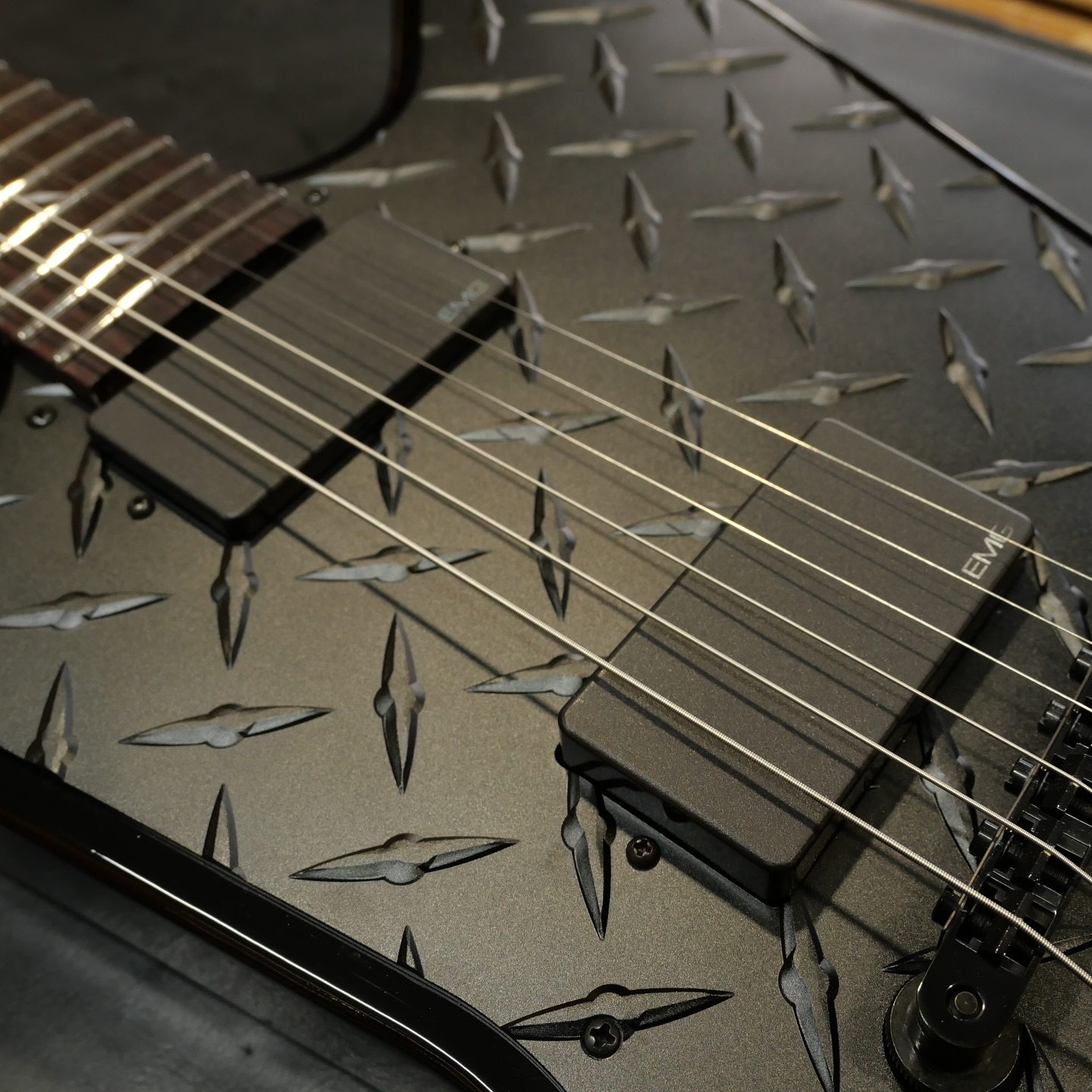 @miuraguitarworks on Instagram
