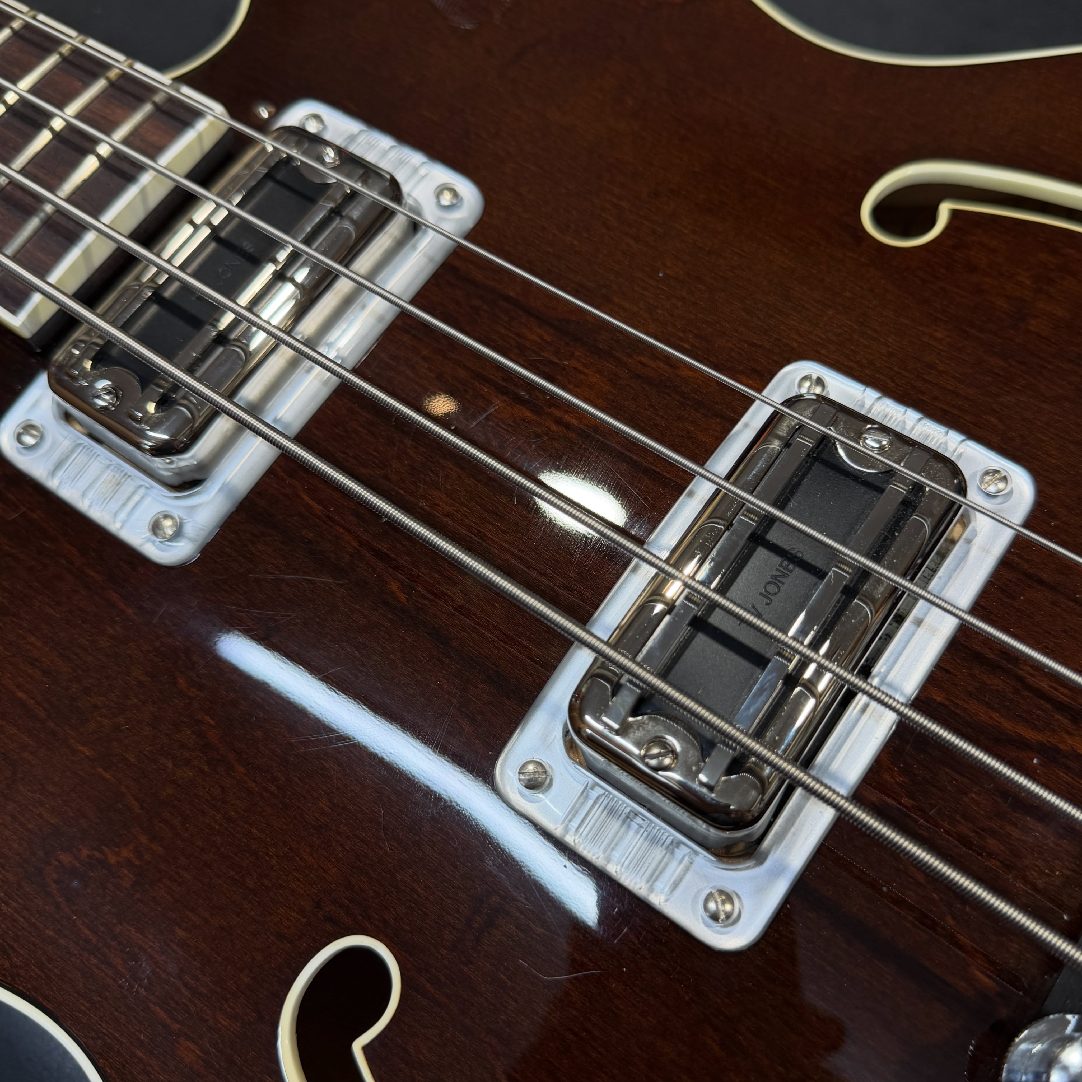 @miuraguitarworks on Instagram