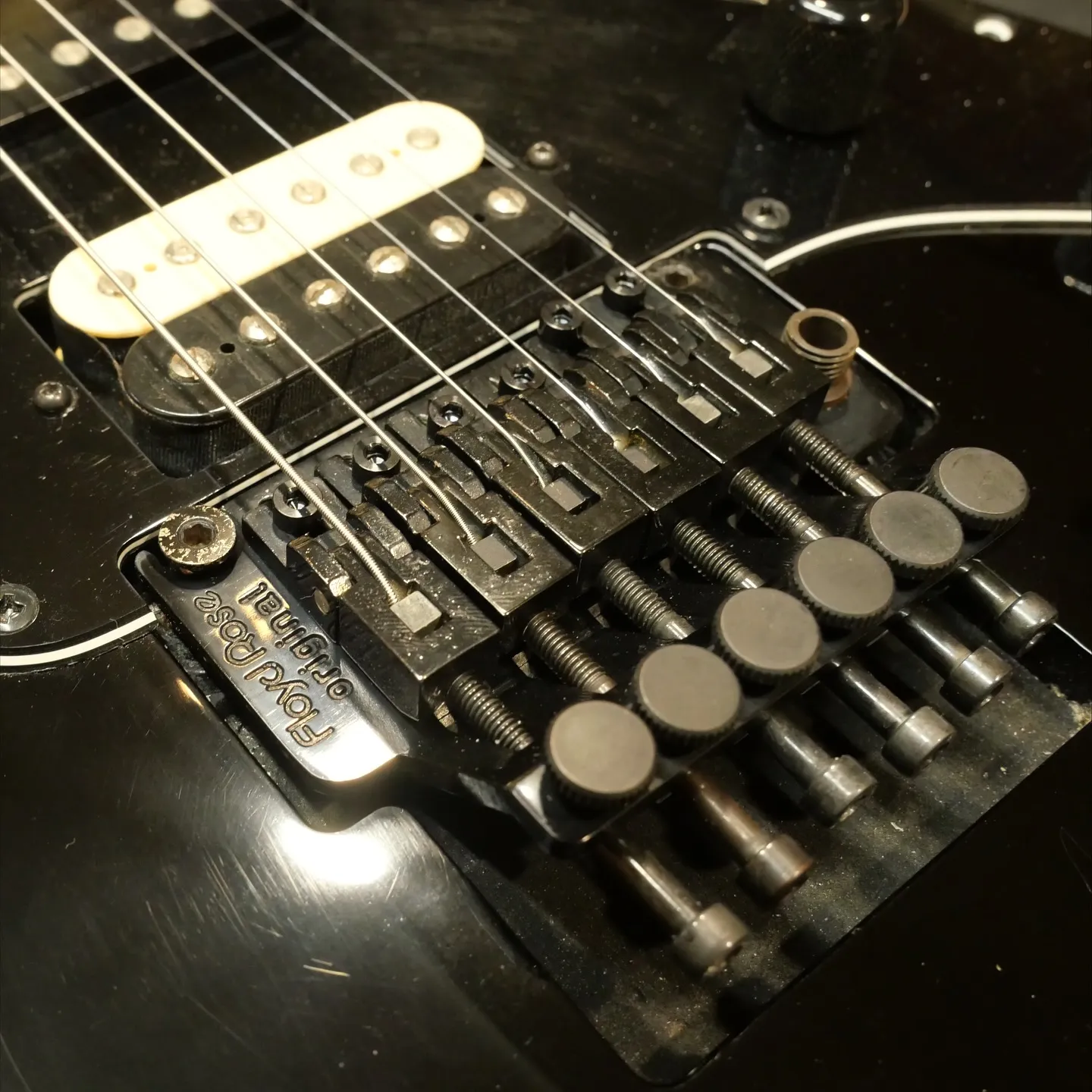 @miuraguitarworks on Instagram