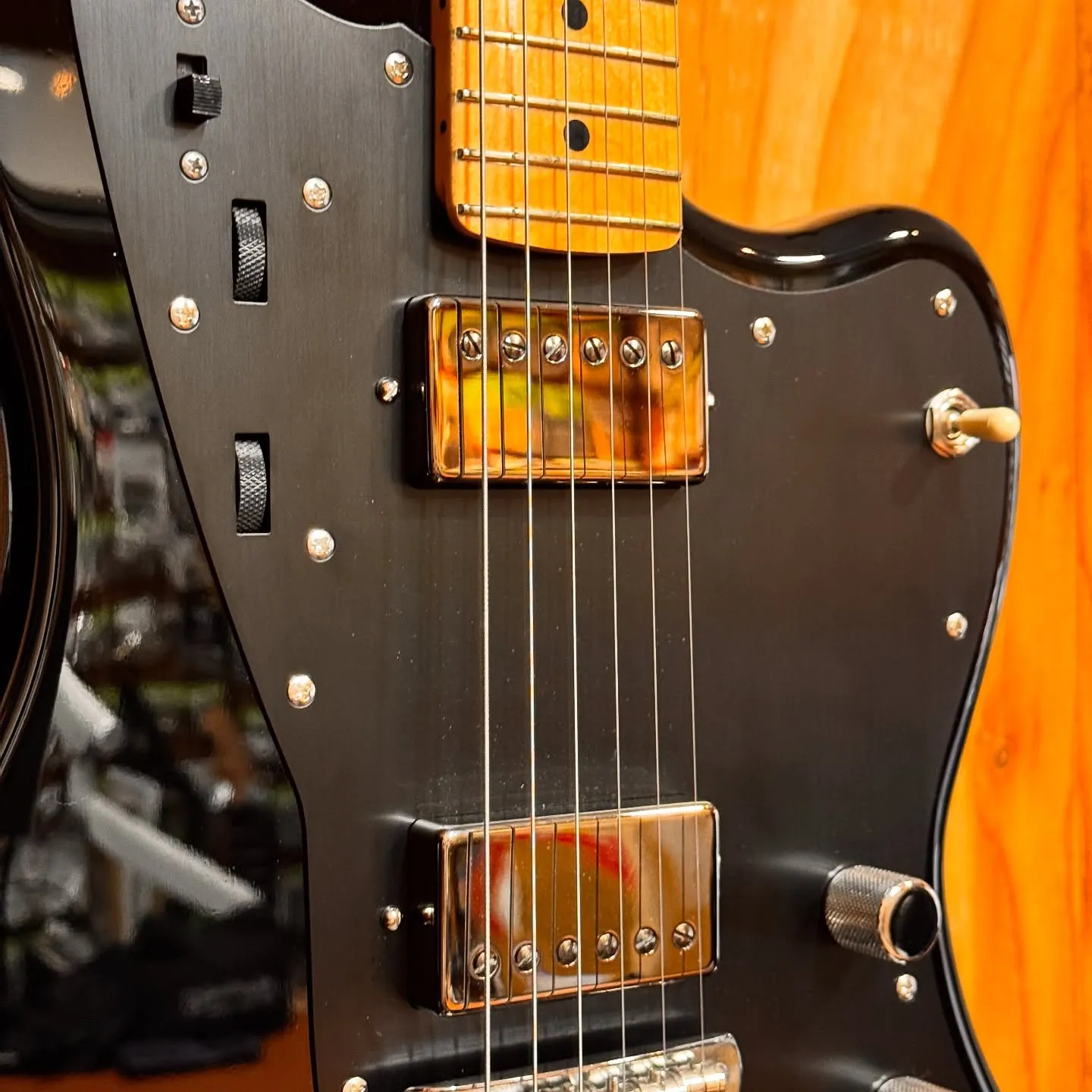 @miuraguitarworks on Instagram